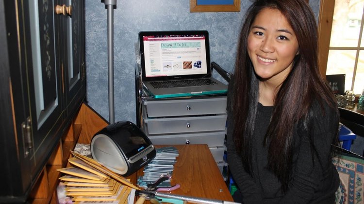 A New York Teen Paid for College by Selling on Etsy