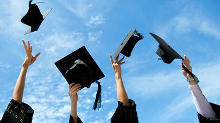 Seniors Prepare to Graduate