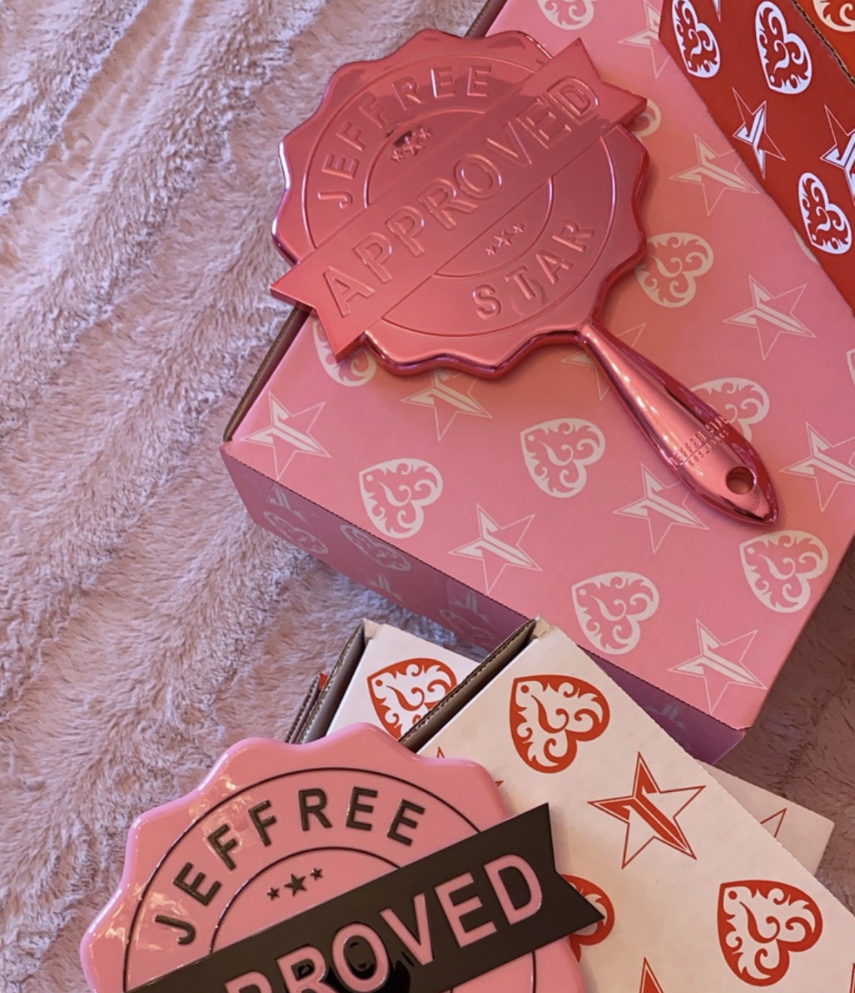 Jeffree Star Valentine's Day (20') Mystery Boxes!
